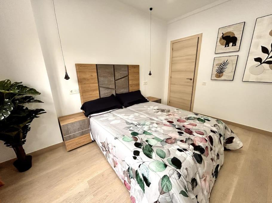 Lujo 10 Pax Proyector, Maquina Arcade Y Patinetes Apartament *